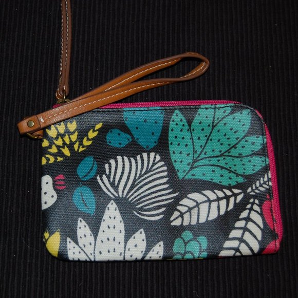 Fossil  Multi Color Small Wristlet  6 1/2" x 4 1/2 ' - Picture 1 of 11